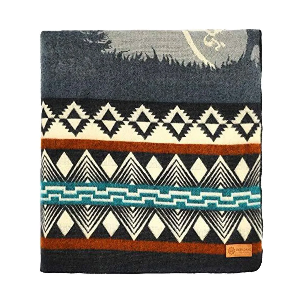 Artisan Winter Blanket - Lone Wolf Snowboarder