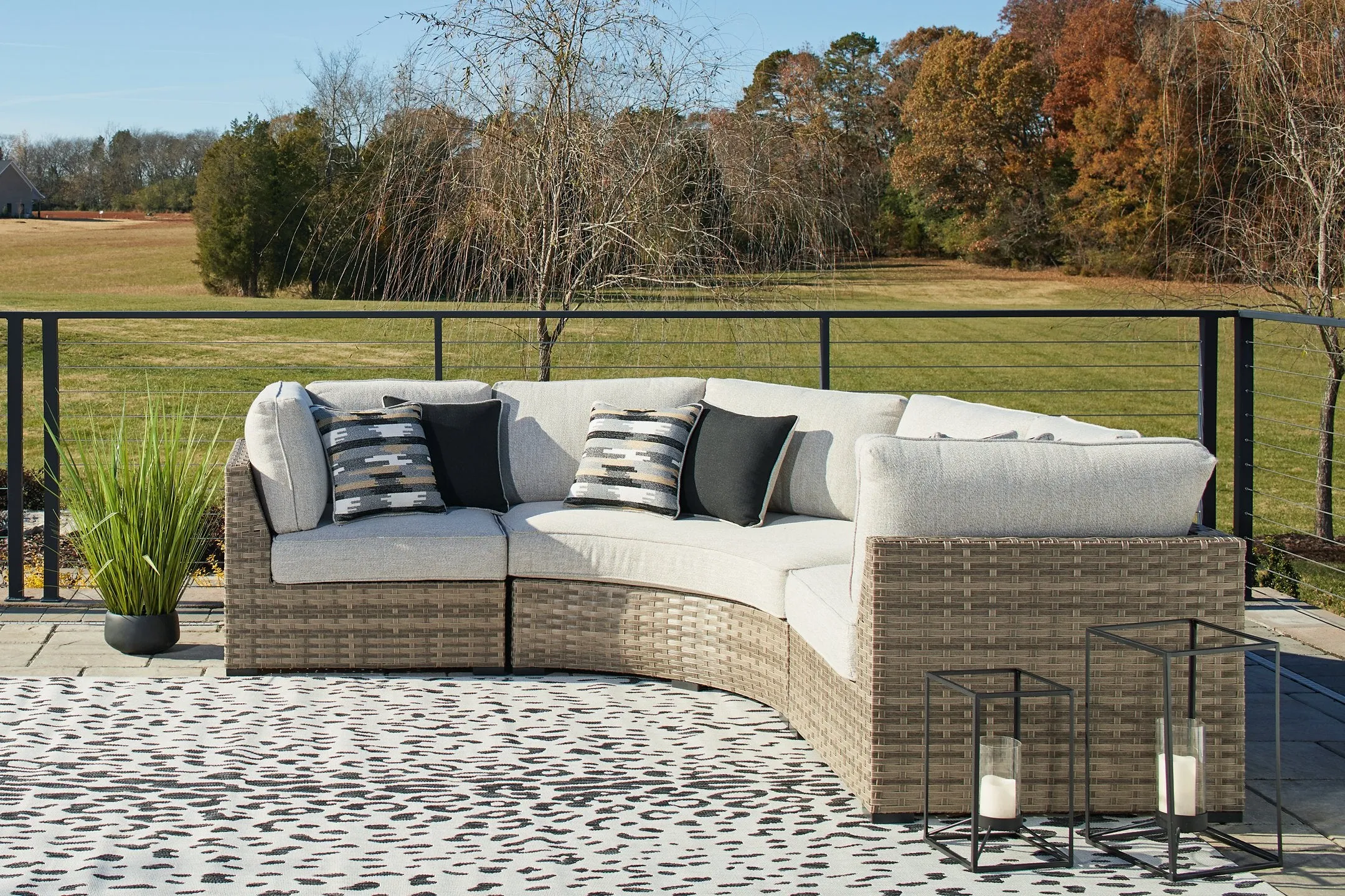 Calworth 6-Piece Outdoor Seating Package